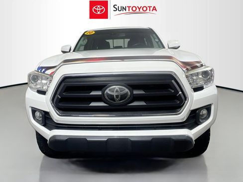 Used 2020 Toyota Tacoma SR5 RWD image 10