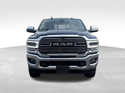 Used 2022 RAM 2500 Laramie AWD/4WD image 2