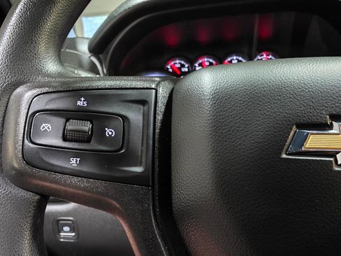 Used 2020 Chevrolet Silverado 1500 Custom w/ Custom Value Package image 29