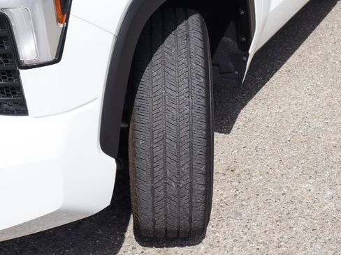 Used 2024 Toyota Tundra Limited AWD/4WD image 55