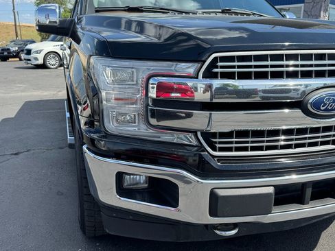 Used 2018 Ford F150 Lariat w/ Equipment Group 502A Luxury AWD/4WD image 2