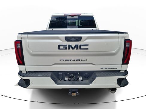 Used 2025 GMC Sierra 2500 Denali Ultimate AWD/4WD image 5