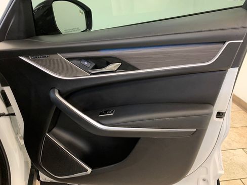 Used 2023 Jaguar F-PACE S AWD/4WD image 47