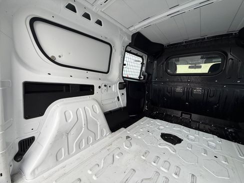 Used 2022 RAM ProMaster City Tradesman image 7