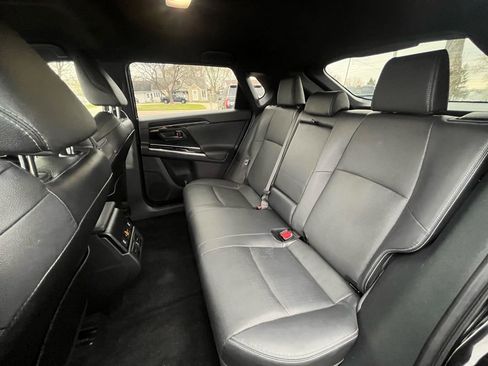 Used 2023 Subaru Solterra AWD image 25