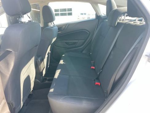 Used 2019 Ford Fiesta SE FWD image 42