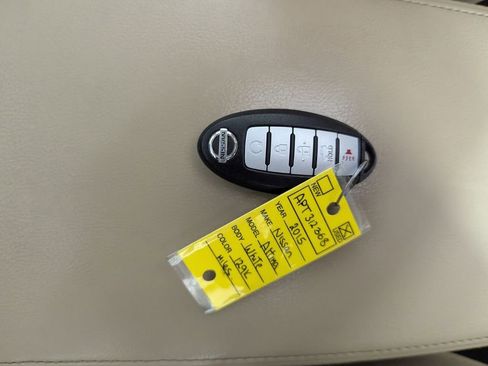 Used 2015 Nissan Altima 2.5 SL w/ Moonroof Package FWD image 29