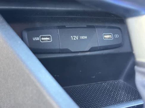 Certified 2024 Hyundai Santa Cruz SE image 22