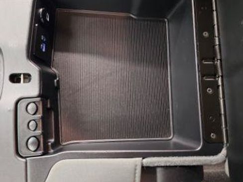Used 2014 RAM 1500 Express AWD/4WD image 27