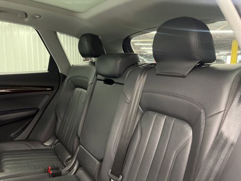 Used 2018 Audi Q5 2.0T Premium Plus w/ Premium Plus Package image 10