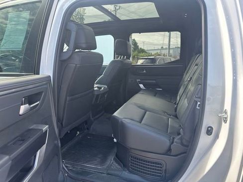 Used 2024 Toyota Tundra Platinum w/ TRD Off-Road Package AWD/4WD image 16