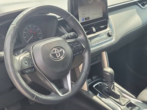 Certified 2024 Toyota Corolla Cross LE FWD image 10