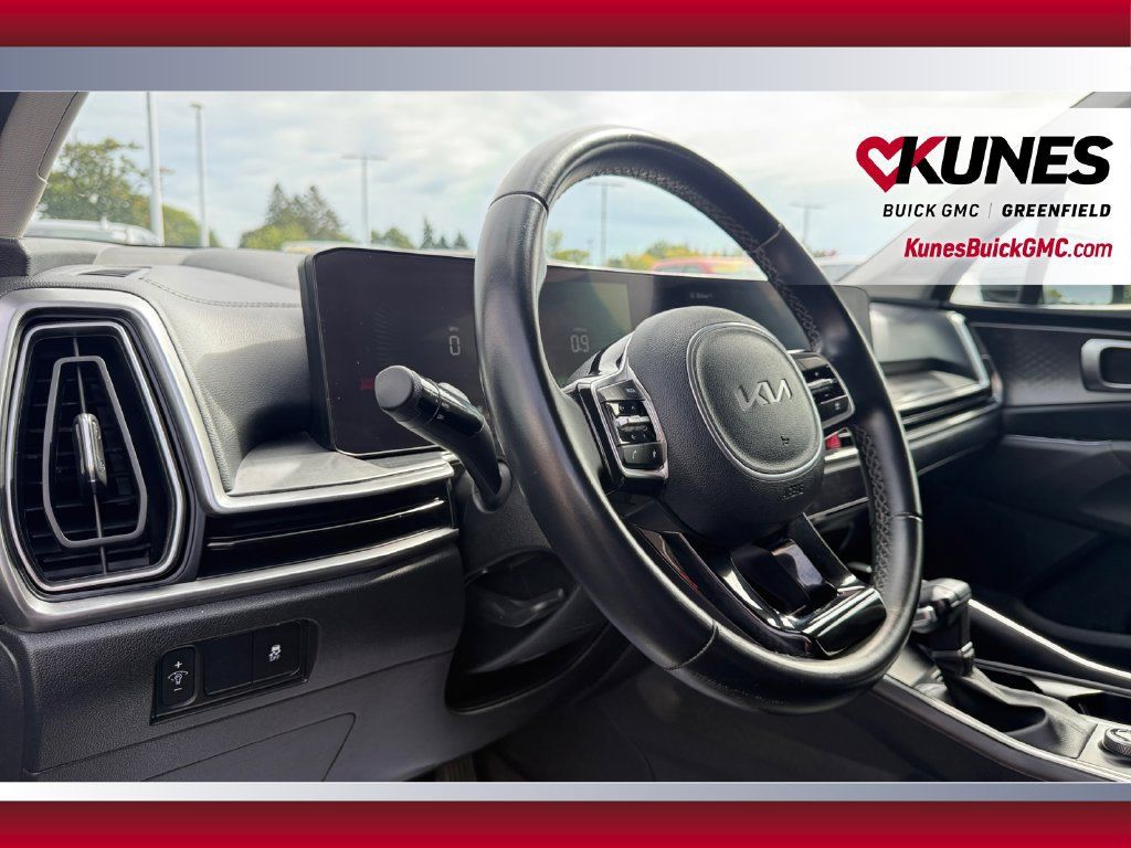 Used 2024 Kia Sorento S FWD image 43
