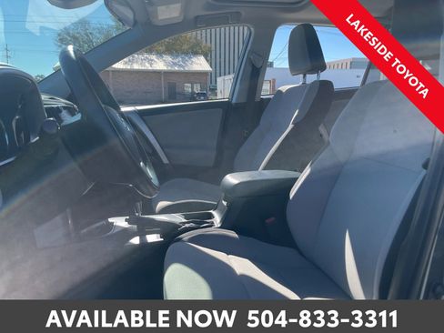 Used 2016 Toyota RAV4 XLE image 27