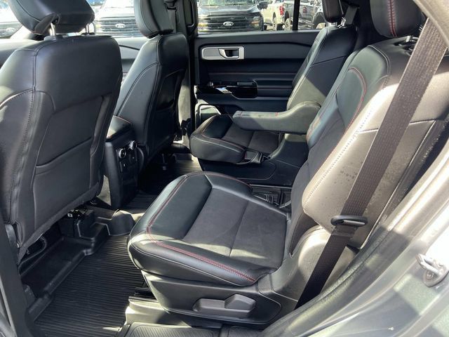 Certified 2024 Ford Explorer ST-Line w/ Class IV Trailer Tow Package AWD/4WD image 13