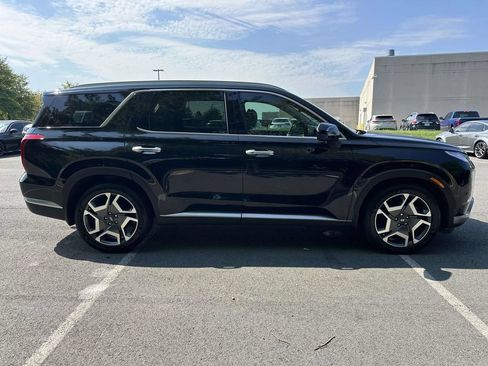 Used 2024 Hyundai Palisade Limited FWD image 4