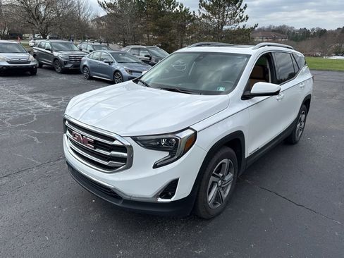 Used 2020 GMC Terrain SLT w/ Preferred Package image 3