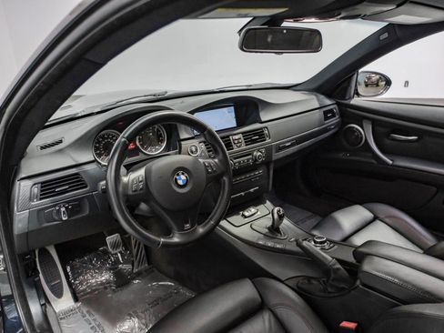 Used 2013 BMW M3 Coupe w/ Premium Pkg image 3