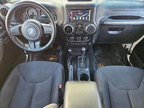 Used 2018 Jeep Wrangler Unlimited Sport S image 15