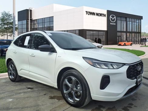 Used 2024 Ford Escape ST-Line w/ Tech Pack #1 image 1