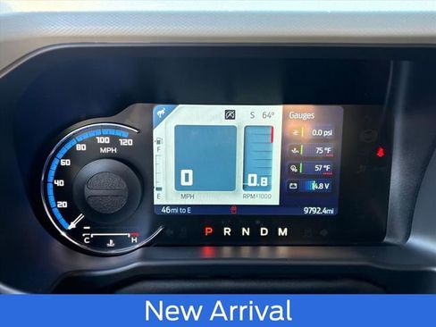 Used 2022 Ford Bronco Badlands image 7