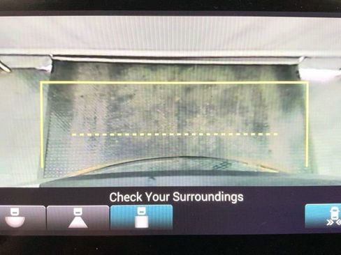 Used 2020 Honda Accord EX image 18