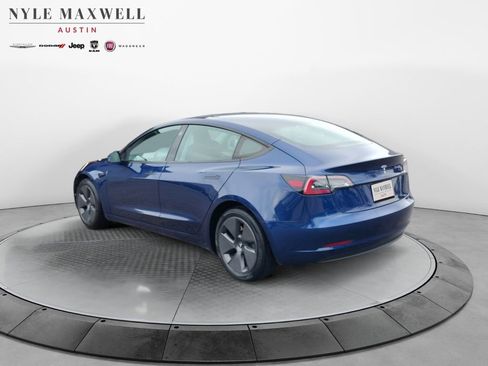 Used 2023 Tesla Model 3 Standard Range image 13