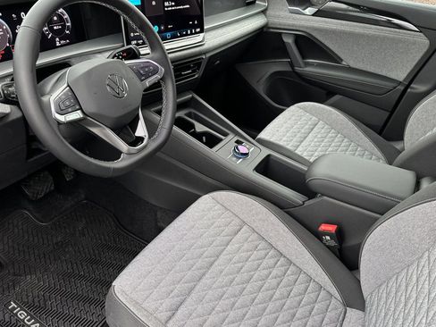 New 2026 Volkswagen Tiguan S AWD/4WD image 9