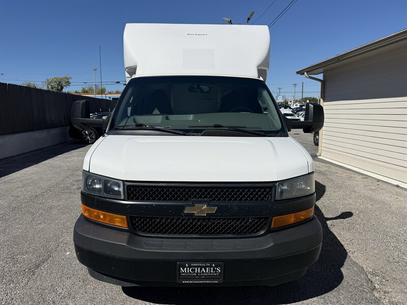 Used 2023 Chevrolet Express 3500 w/ Power Convenience Package RWD image 3