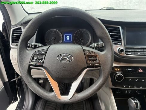 Used 2018 Hyundai Tucson SEL AWD/4WD image 4
