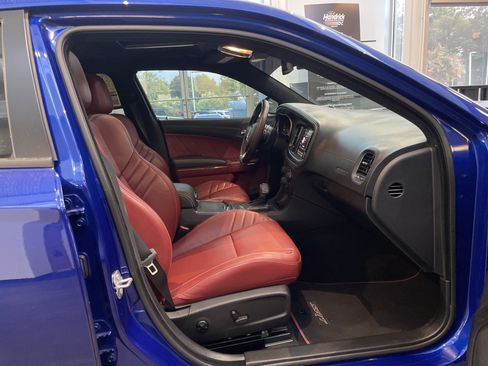 Used 2022 Dodge Charger SRT Hellcat RWD image 38