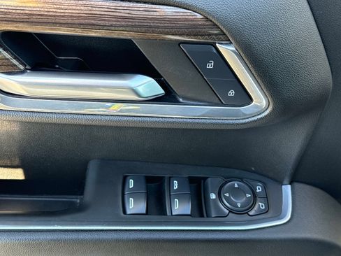 Used 2025 Chevrolet Silverado 1500 LT image 21