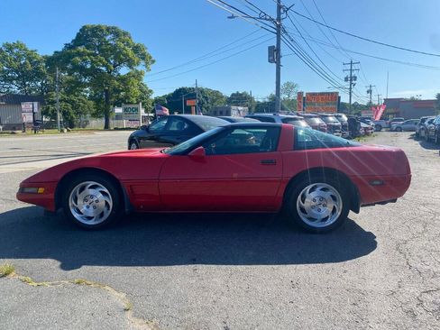 Used 1995 Chevrolet Corvette Coupe image 5