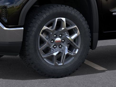 New 2026 GMC Sierra 1500 SLE w/ X31 Off-Road Package AWD/4WD image 9