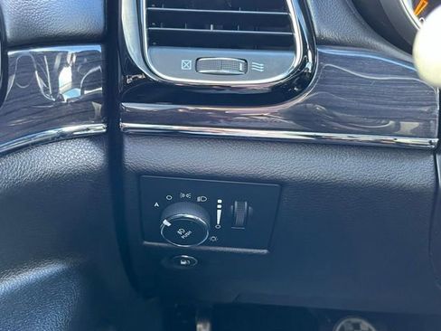 Certified 2021 Jeep Grand Cherokee Overland image 32