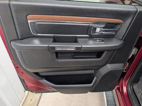 Used 2017 RAM 1500 Laramie w/ Convenience Group AWD/4WD image 29