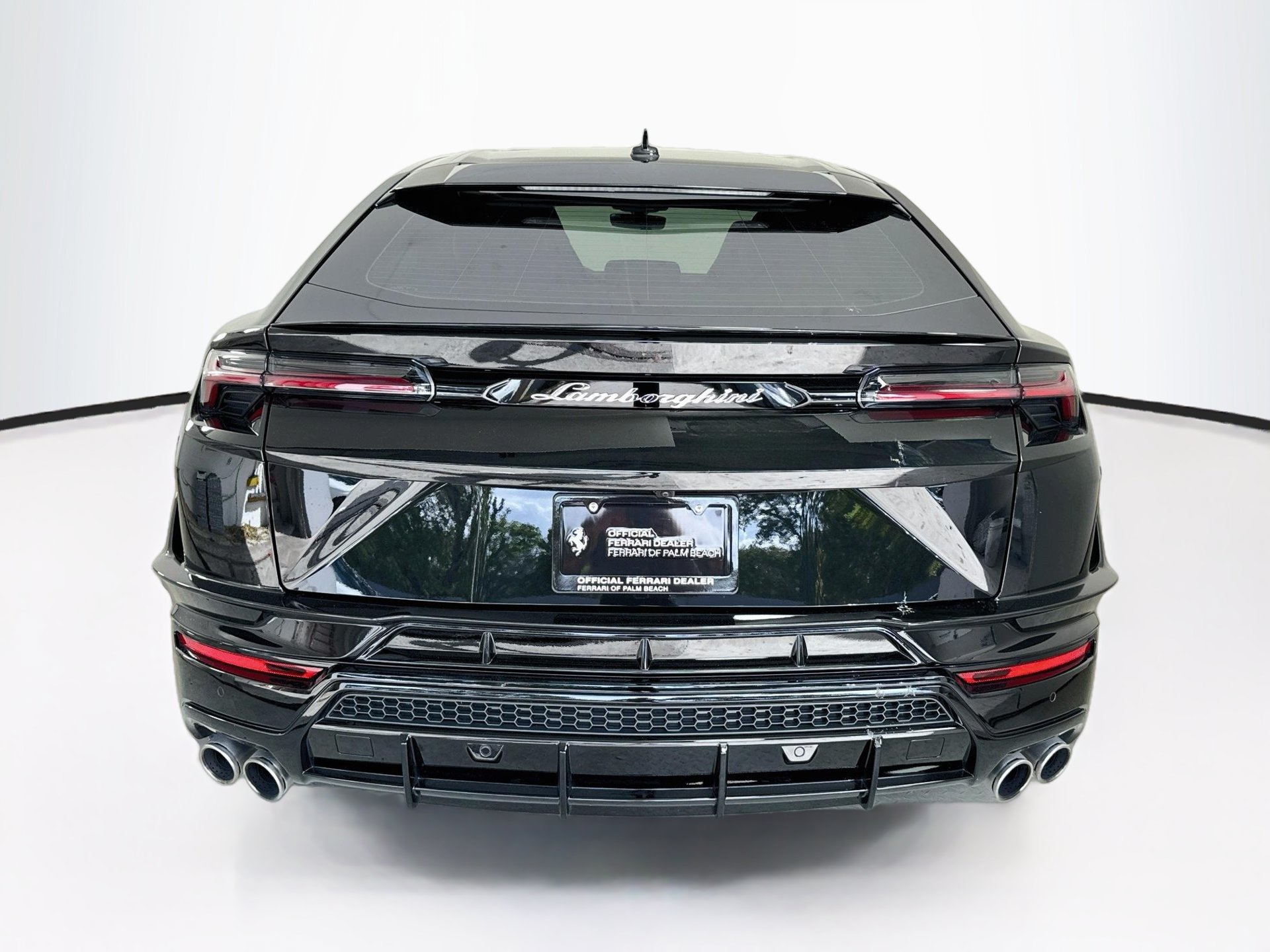Used 2024 Lamborghini Urus S AWD/4WD image 6
