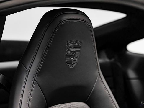 Used 2024 Porsche 911 Carrera S w/ Premium Package image 45