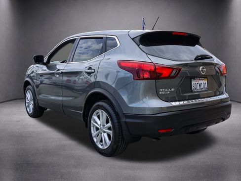 Used 2018 Nissan Rogue Sport S w/ S Appearance Package image 7