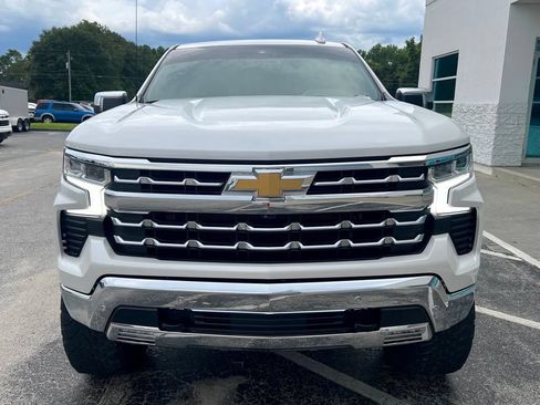 Used 2022 Chevrolet Silverado 1500 LTZ AWD/4WD image 5