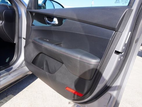 Used 2024 Kia Forte GT w/ GT2 Package image 19