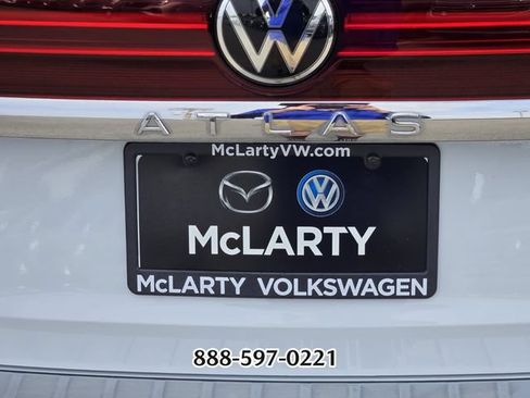 Certified 2024 Volkswagen Atlas SE AWD/4WD image 16