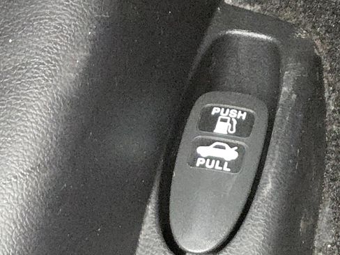 Used 2010 Honda Accord EX image 29