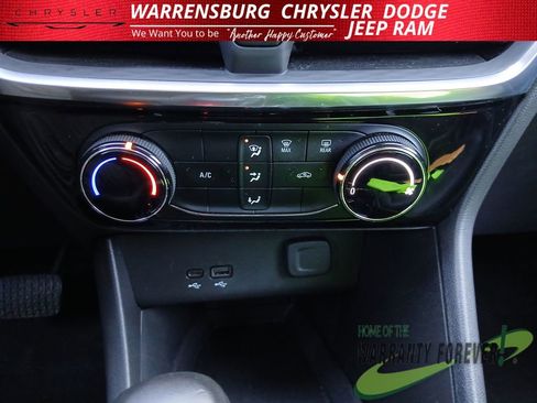 Used 2024 Buick Encore GX Sport Touring AWD/4WD image 23