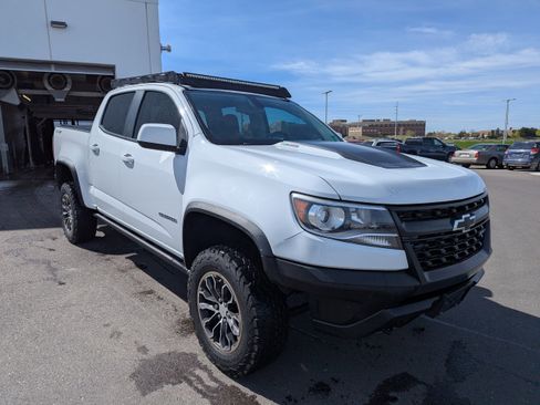 Used 2017 Chevrolet Colorado ZR2 image 3