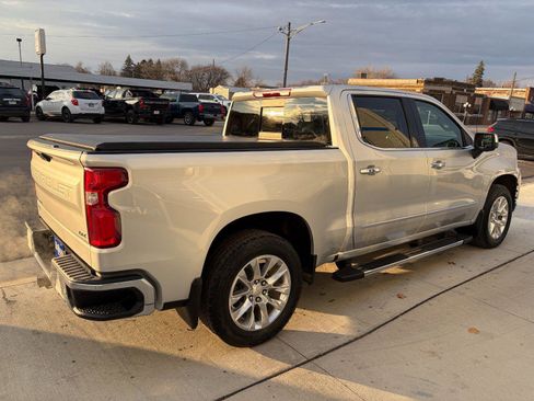 Used 2021 Chevrolet Silverado 1500 LTZ image 5