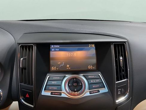 Used 2014 Nissan Maxima 3.5 SV w/ Premium Package FWD image 20