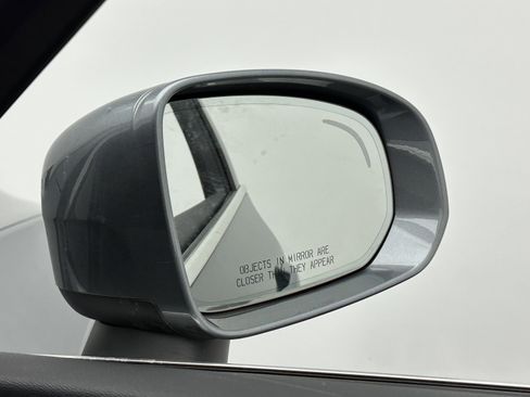 Used 2020 Volvo XC60 T5 Momentum image 37