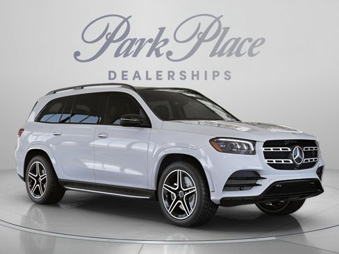 Used 2023 Mercedes-Benz GLS 450 4MATIC image 32