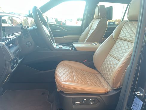 Used 2023 Cadillac Escalade Sport w/ Touring Package image 16